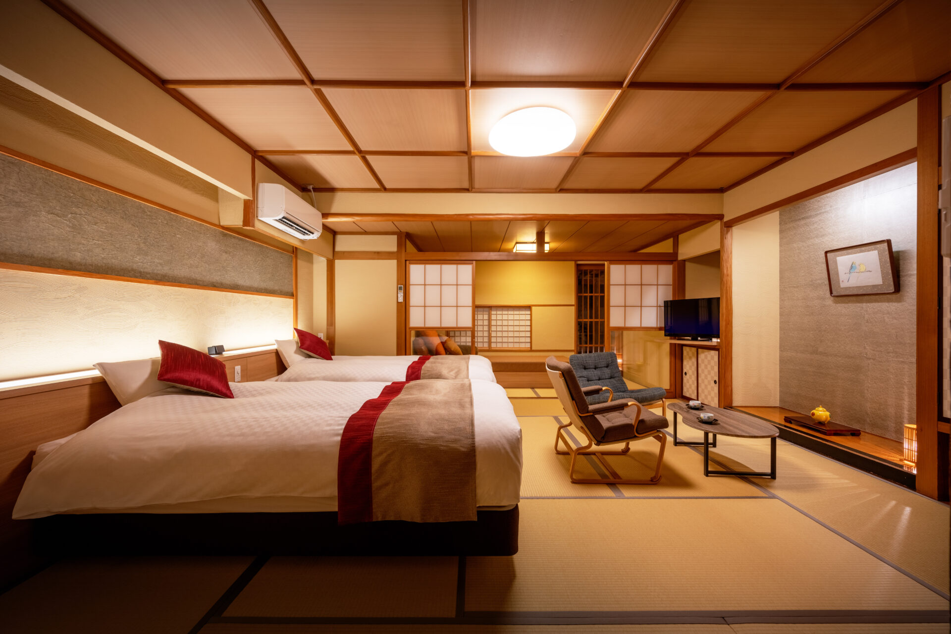 Japanese-Modern Bedroom with Open-Air Onsen Bath (Momo) - Non-Smoking