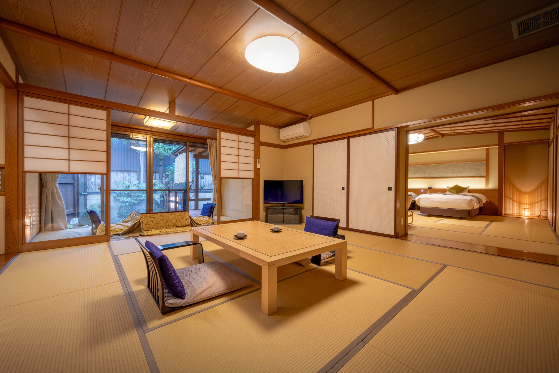 Japanese-Western Room with Open-Air Onsen Bath and Dining Area (Konjo & Kakitsubata) - Non-Smoking